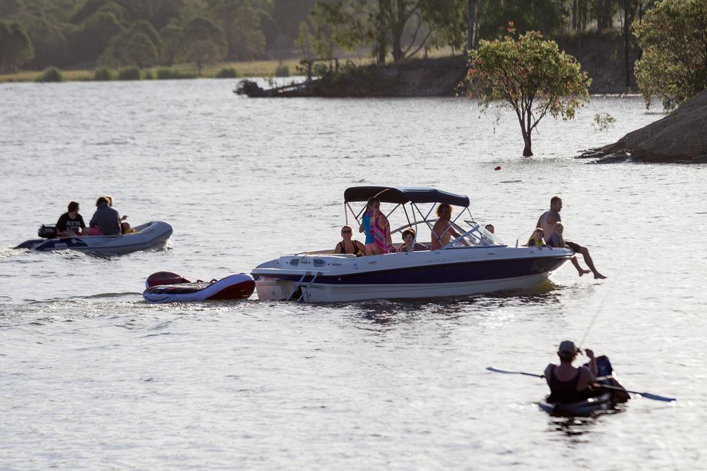 Nrma Lake Somerset Holiday Park Kilcoy 외부 사진